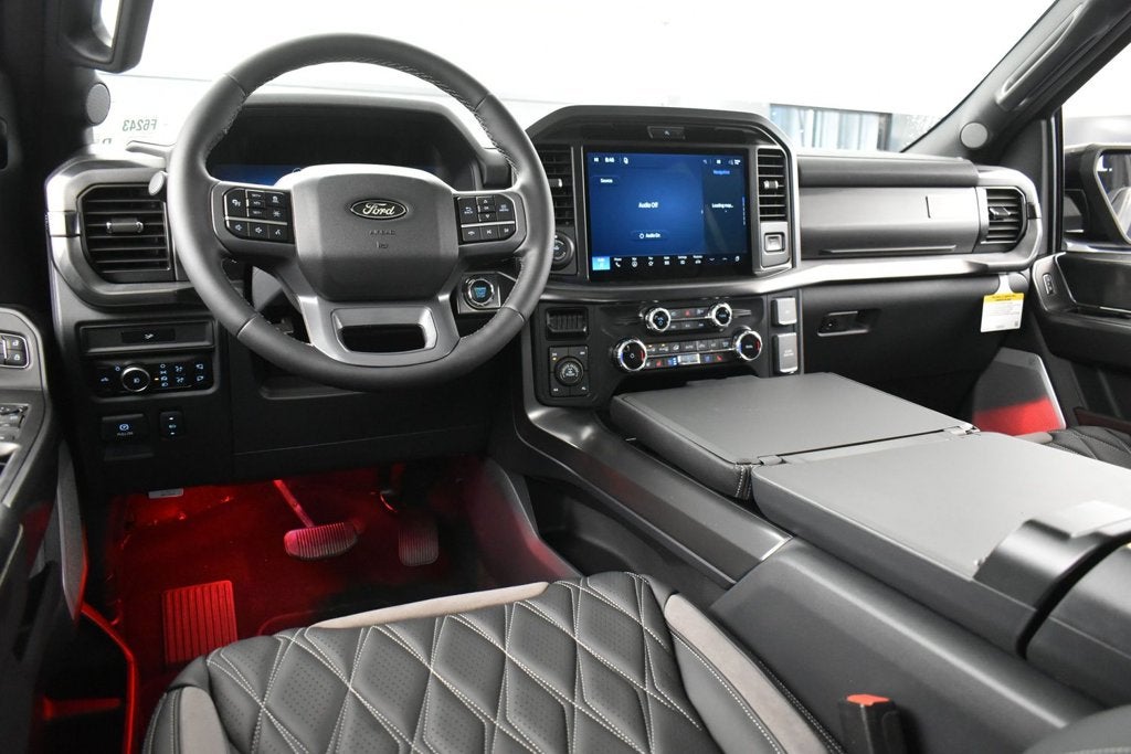 2026 Ford F-150 Lariat Black Widow