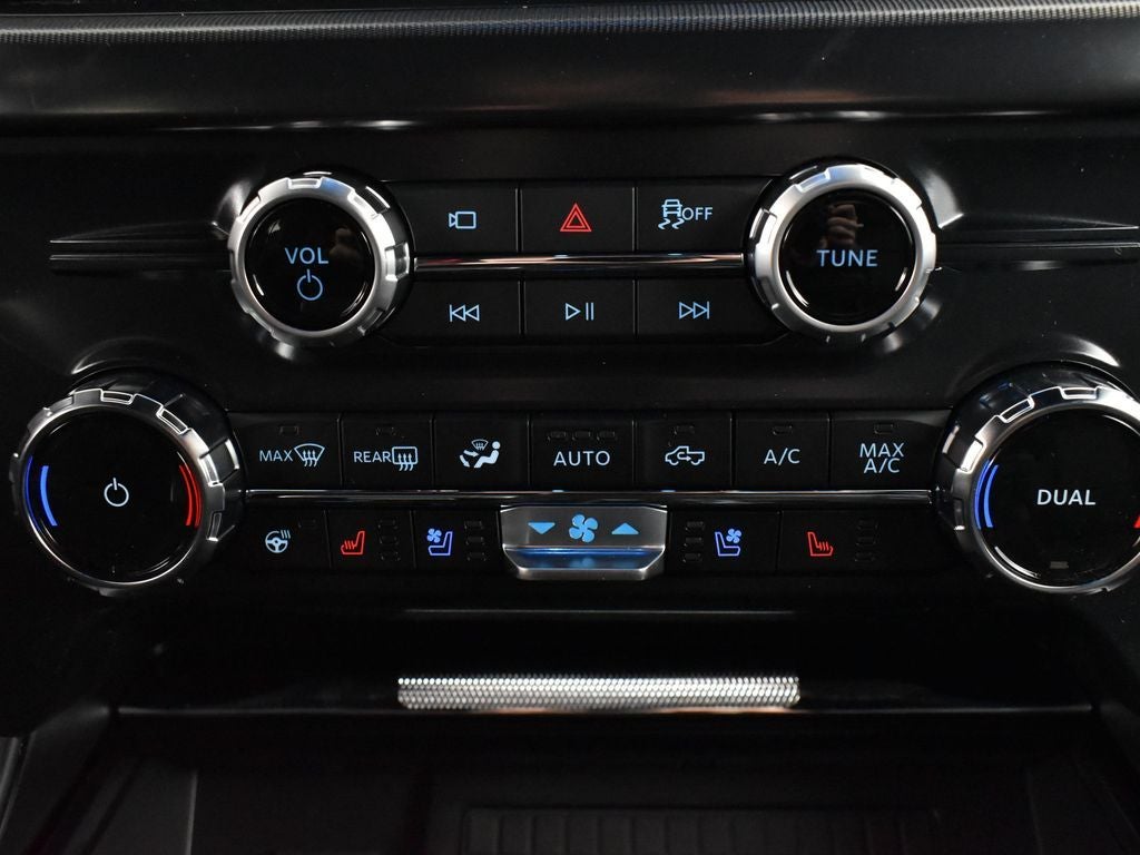 2025 Ford F-150 Lariat 502A