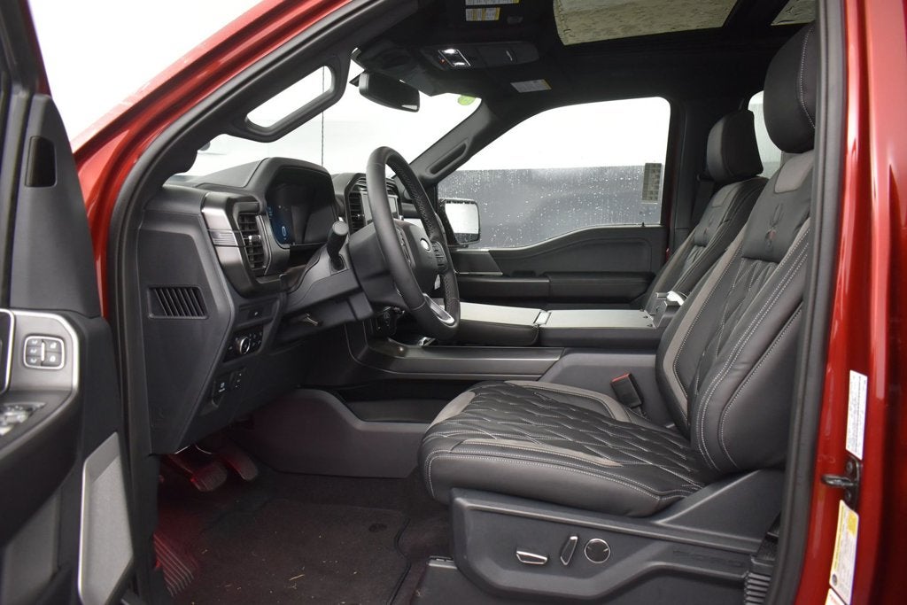 2026 Ford F-150 Lariat Black Widow