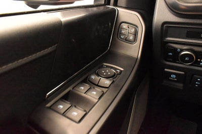 2026 Ford F-150 Lariat Black Widow