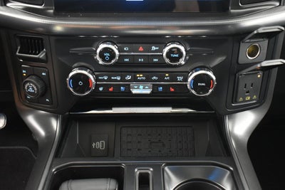 2026 Ford F-150 Lariat Black Widow