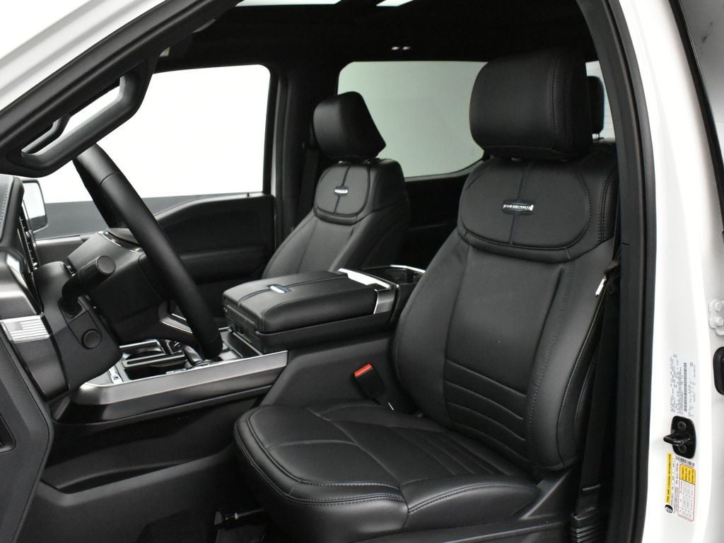 2025 Ford F-150 Platinum 702A