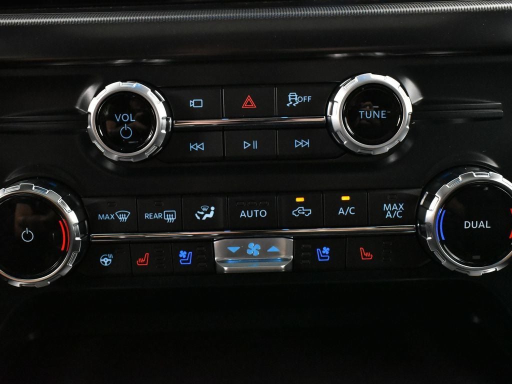 2025 Ford F-150 Platinum 702A