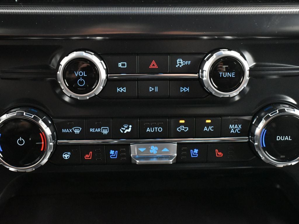 2025 Ford F-150 Platinum 702A