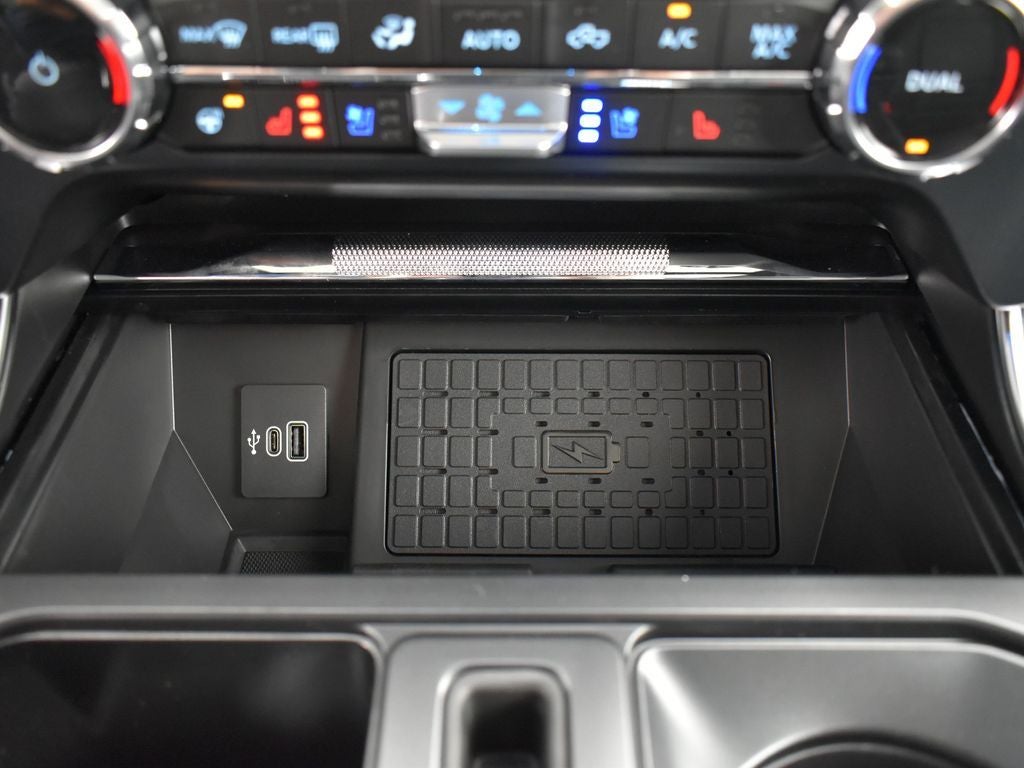 2026 Ford F-150 Platinum 702A