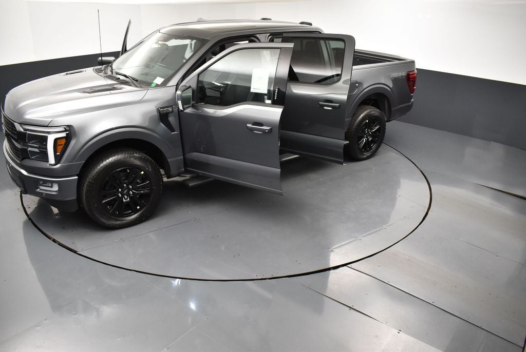 2026 Ford F-150 Platinum 702A