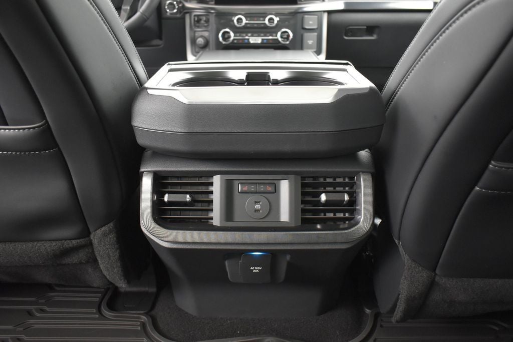 2026 Ford F-150 Platinum 702A