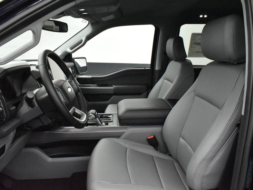 2025 Ford F-150 Lightning Flash 312A