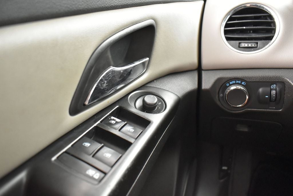 2014 Chevrolet Cruze 1LT
