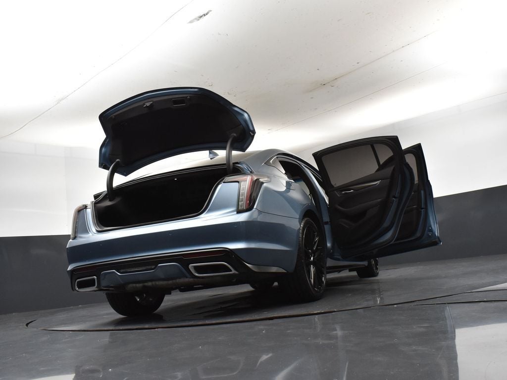 2023 Cadillac CT5 Sport
