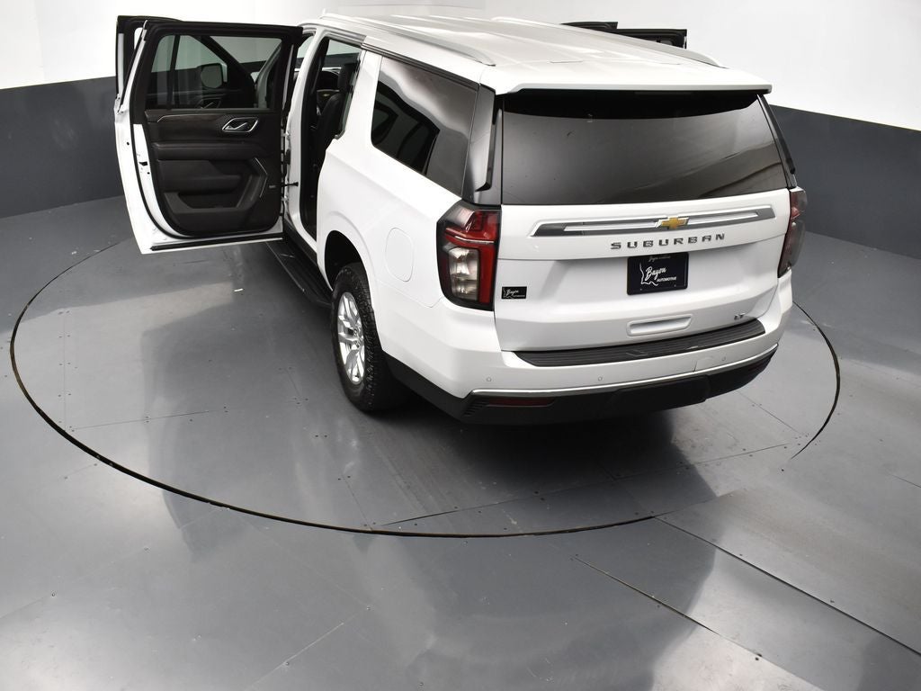 2022 Chevrolet Suburban LT