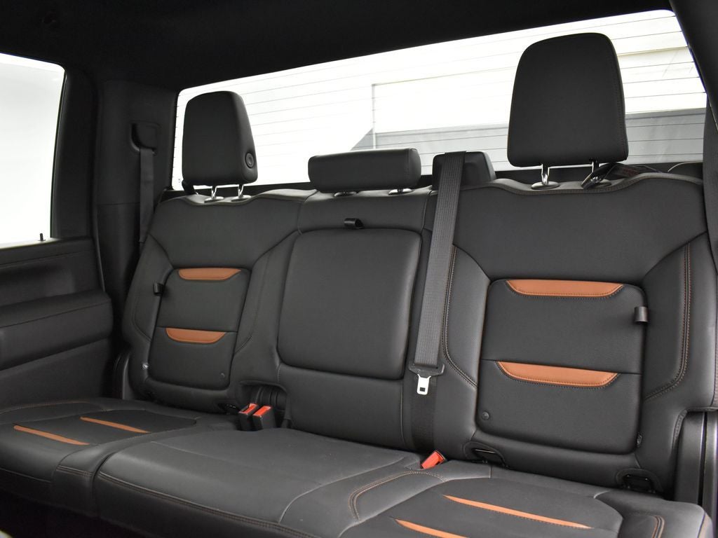 2023 GMC Sierra 2500HD AT4