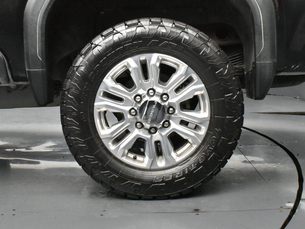 2023 GMC Sierra 2500HD Denali