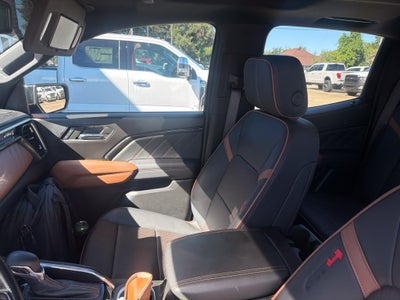 2024 GMC Canyon AT4