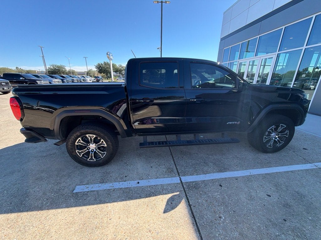 2024 GMC Canyon AT4