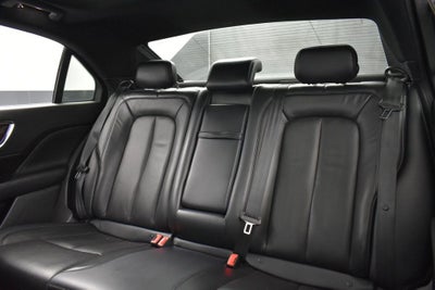 2017 Lincoln Continental Reserve