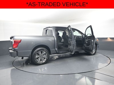 2018 Nissan Titan SV