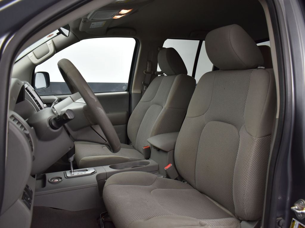 2021 Nissan Frontier SV