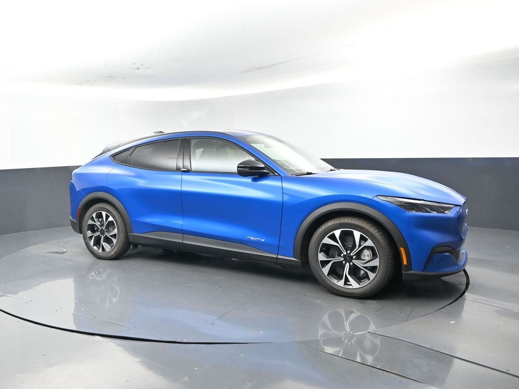 2025 Ford Mustang Mach-E Select 100A