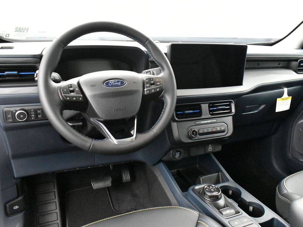 2026 Ford Maverick Lobo Standard 402A