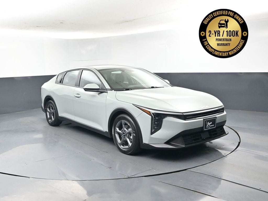 2025 Kia K4 LXS AT's photo
