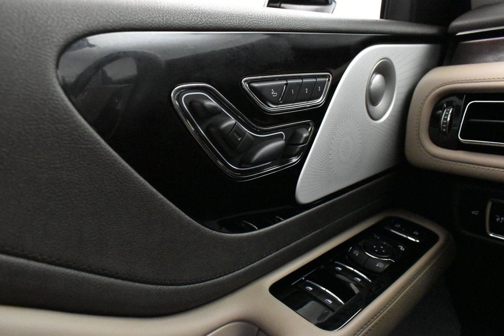 2023 Lincoln Aviator Reserve Premium