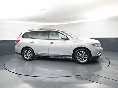 2014 Nissan Pathfinder SL