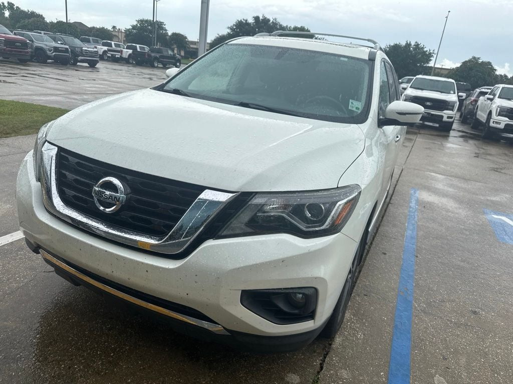 2018 Nissan Pathfinder Platinum