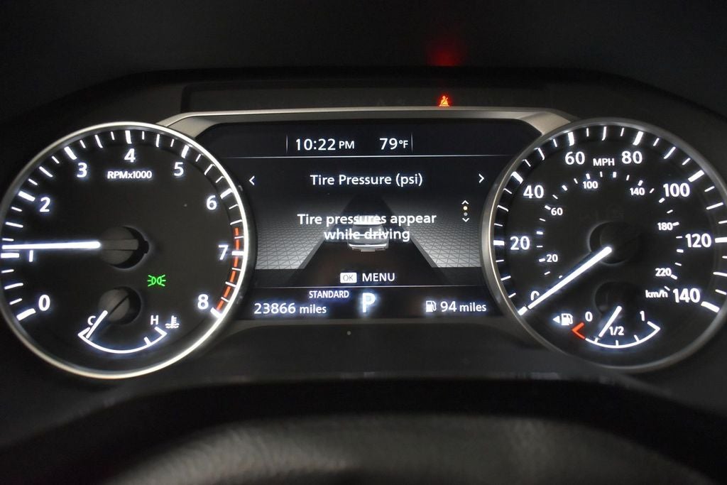 2024 Nissan Pathfinder SV