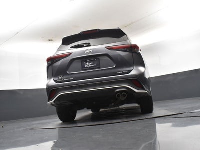 2025 Toyota Highlander XSE