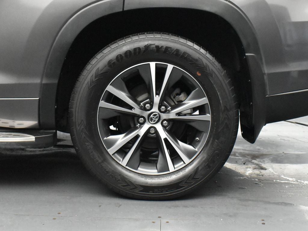 2016 Toyota Highlander XLE V6