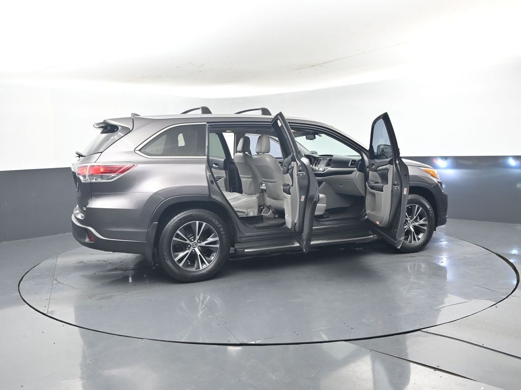 2016 Toyota Highlander XLE V6