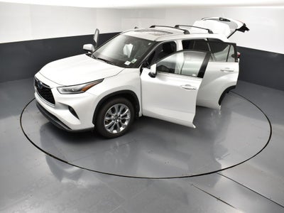 2022 Toyota Highlander Hybrid Limited