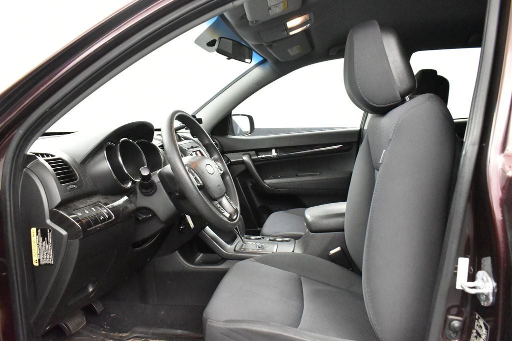 2011 Kia Sorento LX