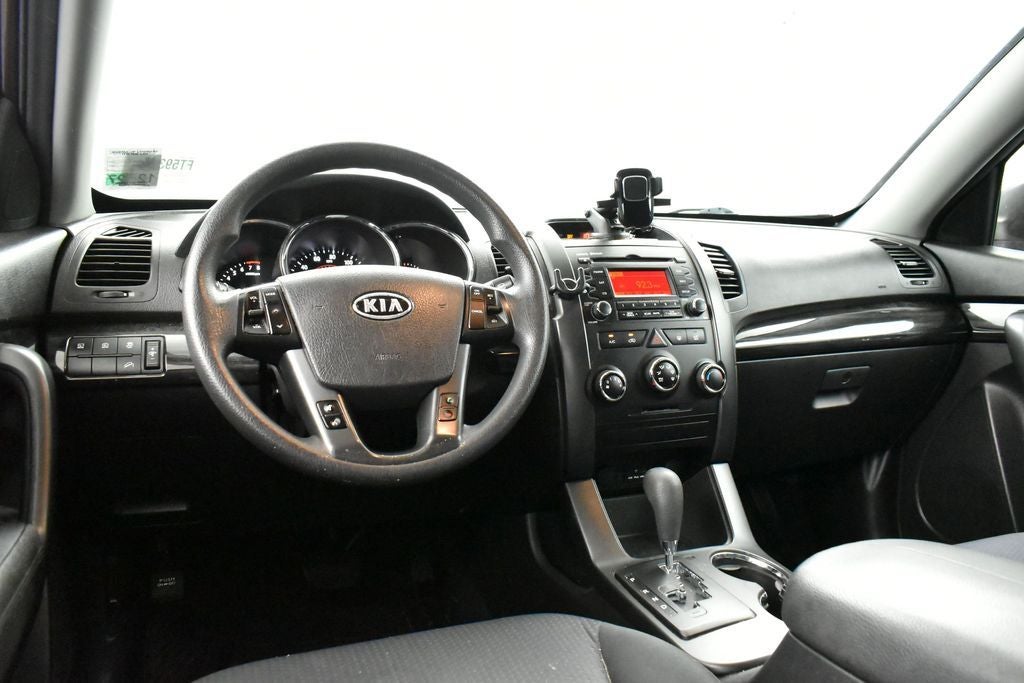 2011 Kia Sorento LX