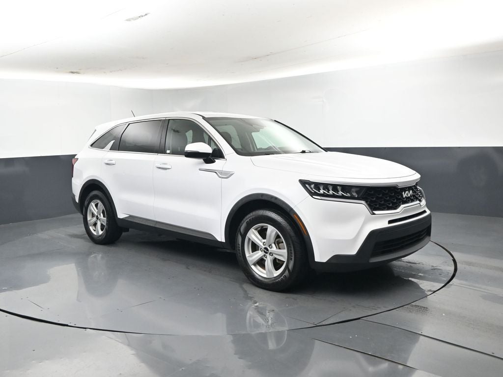 2022 Kia Sorento LX