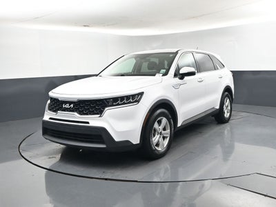 2022 Kia Sorento LX