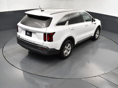 2022 Kia Sorento LX
