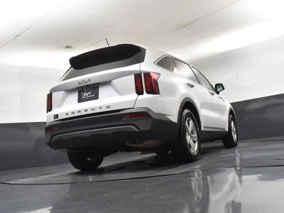 2022 Kia Sorento LX
