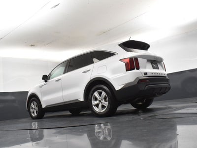2022 Kia Sorento LX