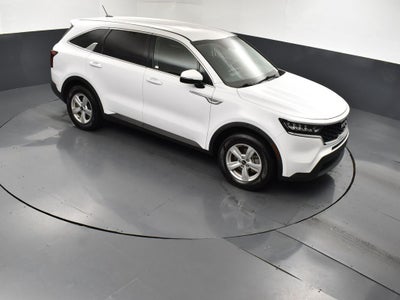 2022 Kia Sorento LX