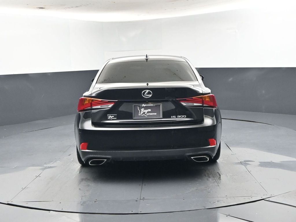 2018 Lexus IS 300