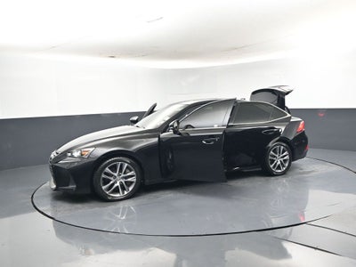 2018 Lexus IS 300