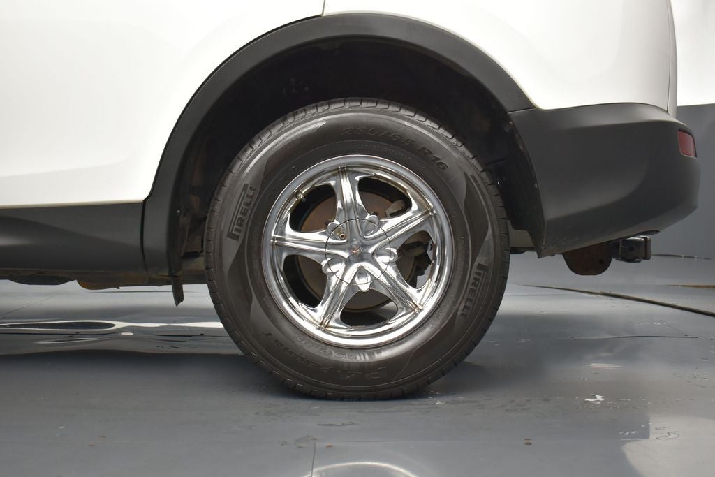2013 Toyota RAV4 LE