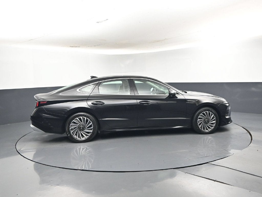 2024 Hyundai Sonata Hybrid Limited