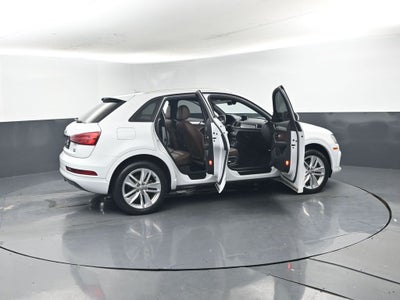 2017 Audi Q3 2.0T Premium quattro