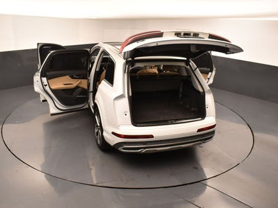 2021 Audi Q7 55 Prestige quattro