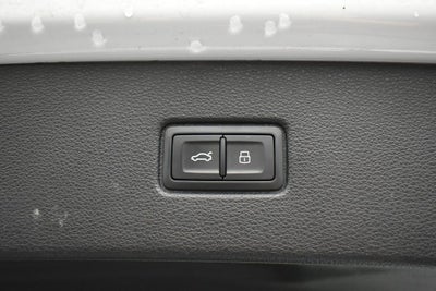 2021 Audi Q7 55 Prestige quattro