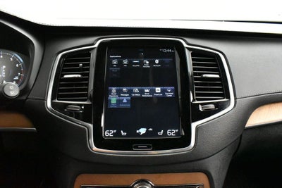 2019 Volvo XC90 T6 Inscription